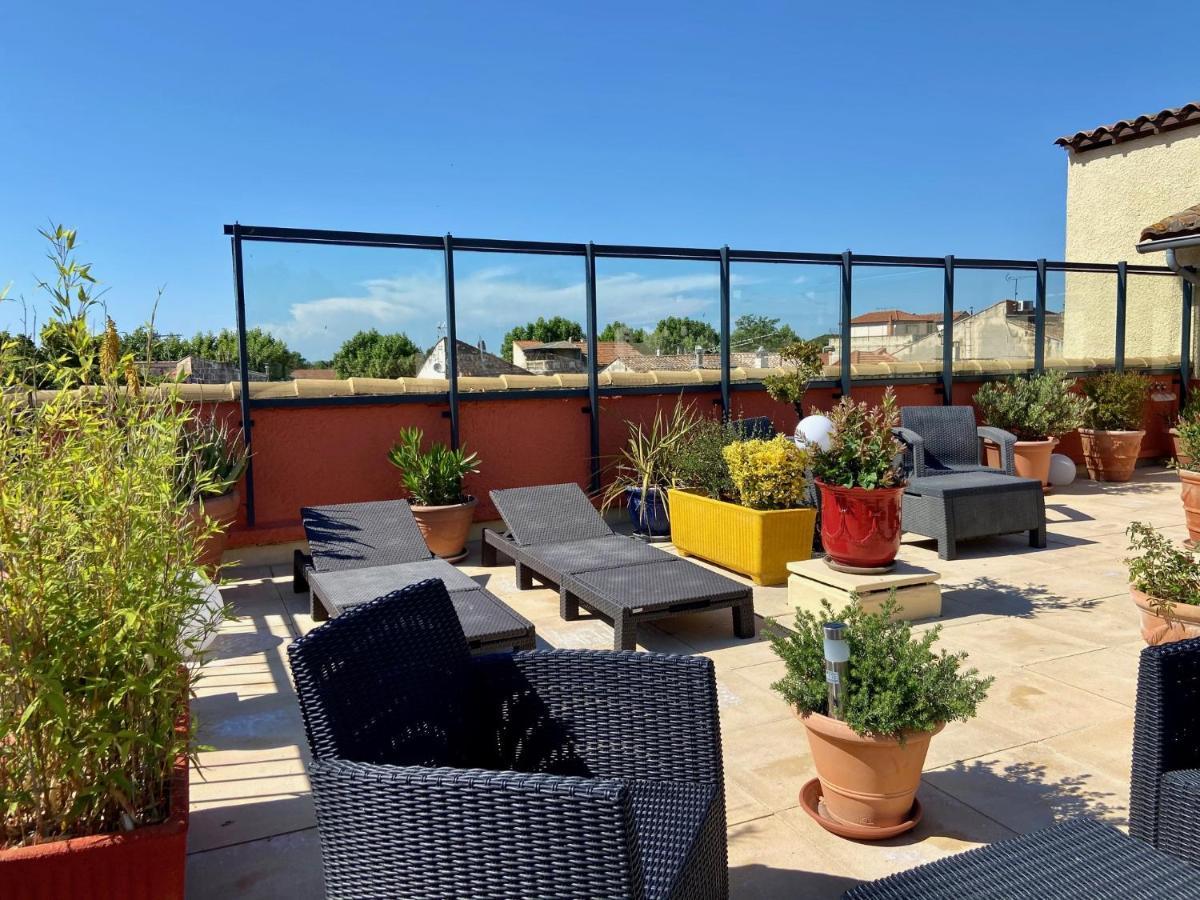 Hotel Porte De Camargue - Les Quais D'Arles Kültér fotó
