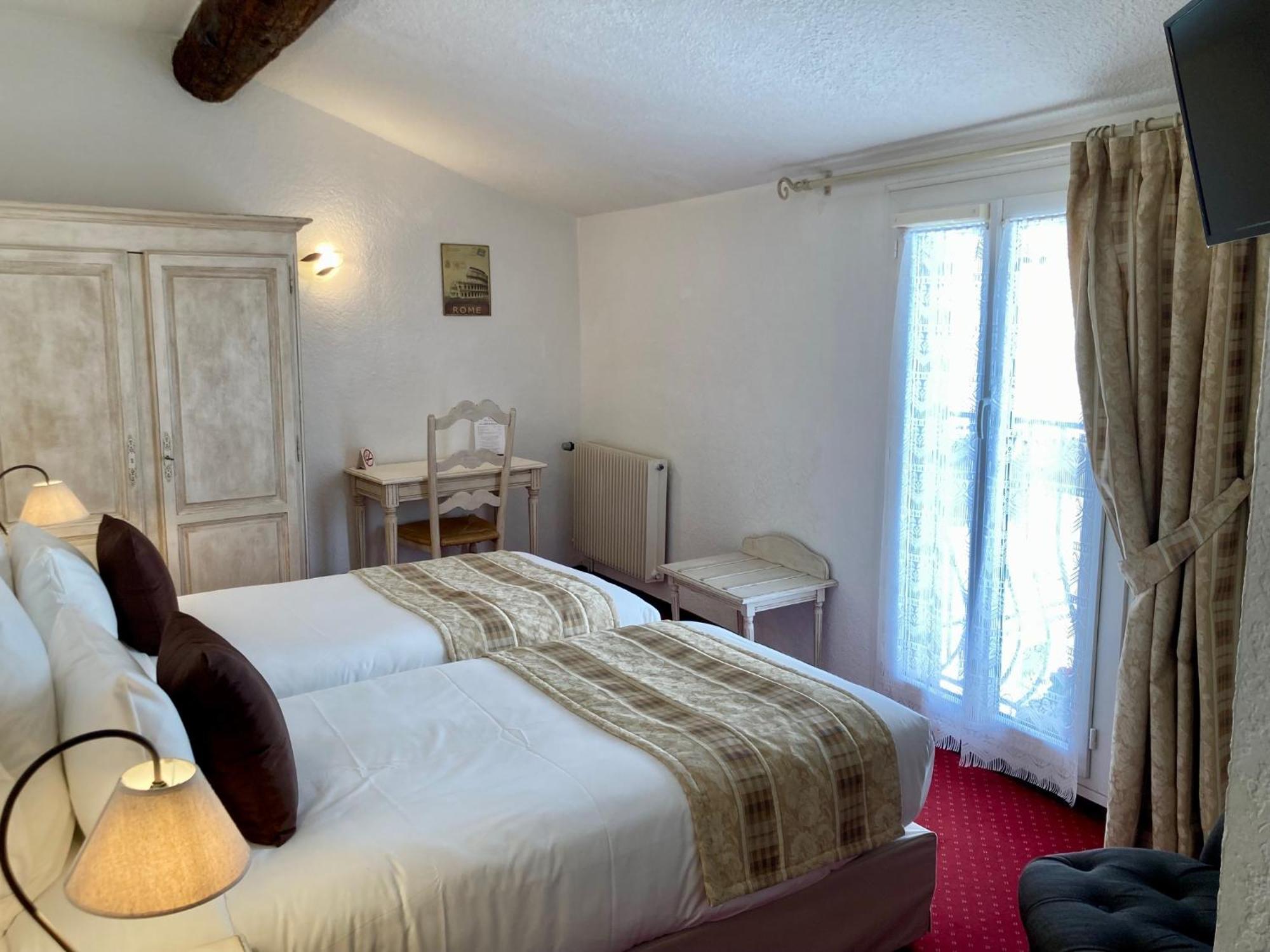 Hotel Porte De Camargue - Les Quais D'Arles Kültér fotó